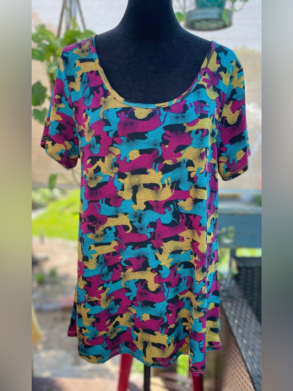 Rare! LulaRoe Dachshund Simply Comfortable T-Shirt high-low tunic.  Like NEW!